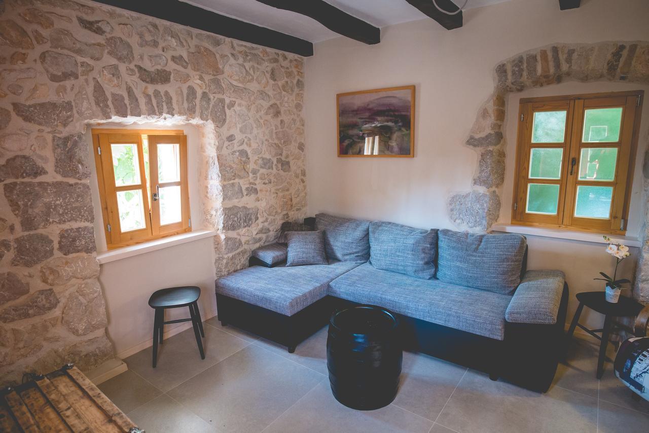 Holiday Home Jela Dobrinj Dış mekan fotoğraf