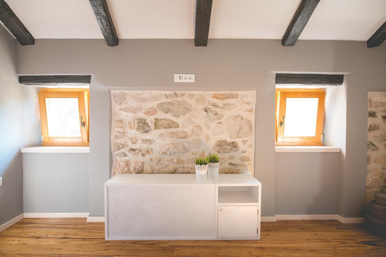 Holiday Home Jela Dobrinj Dış mekan fotoğraf
