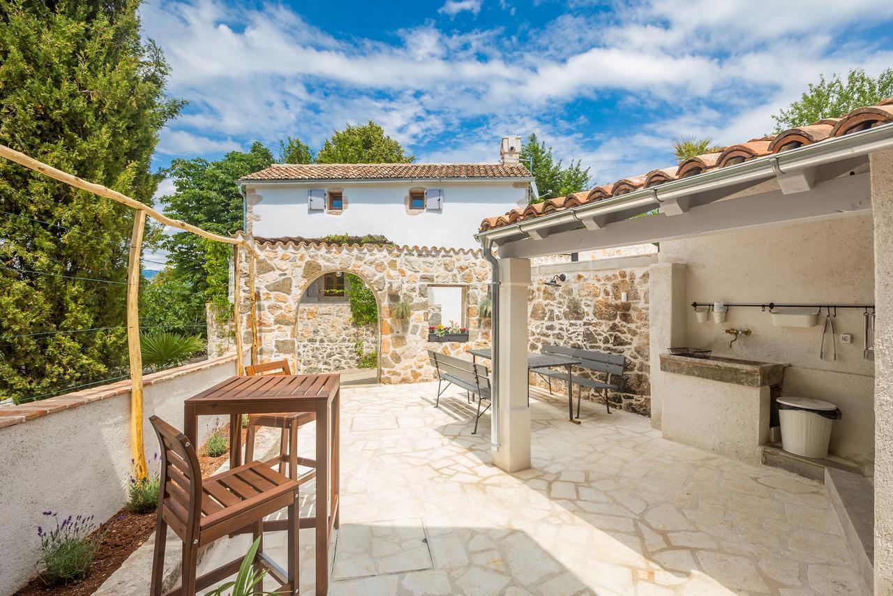 Holiday Home Jela Dobrinj Dış mekan fotoğraf