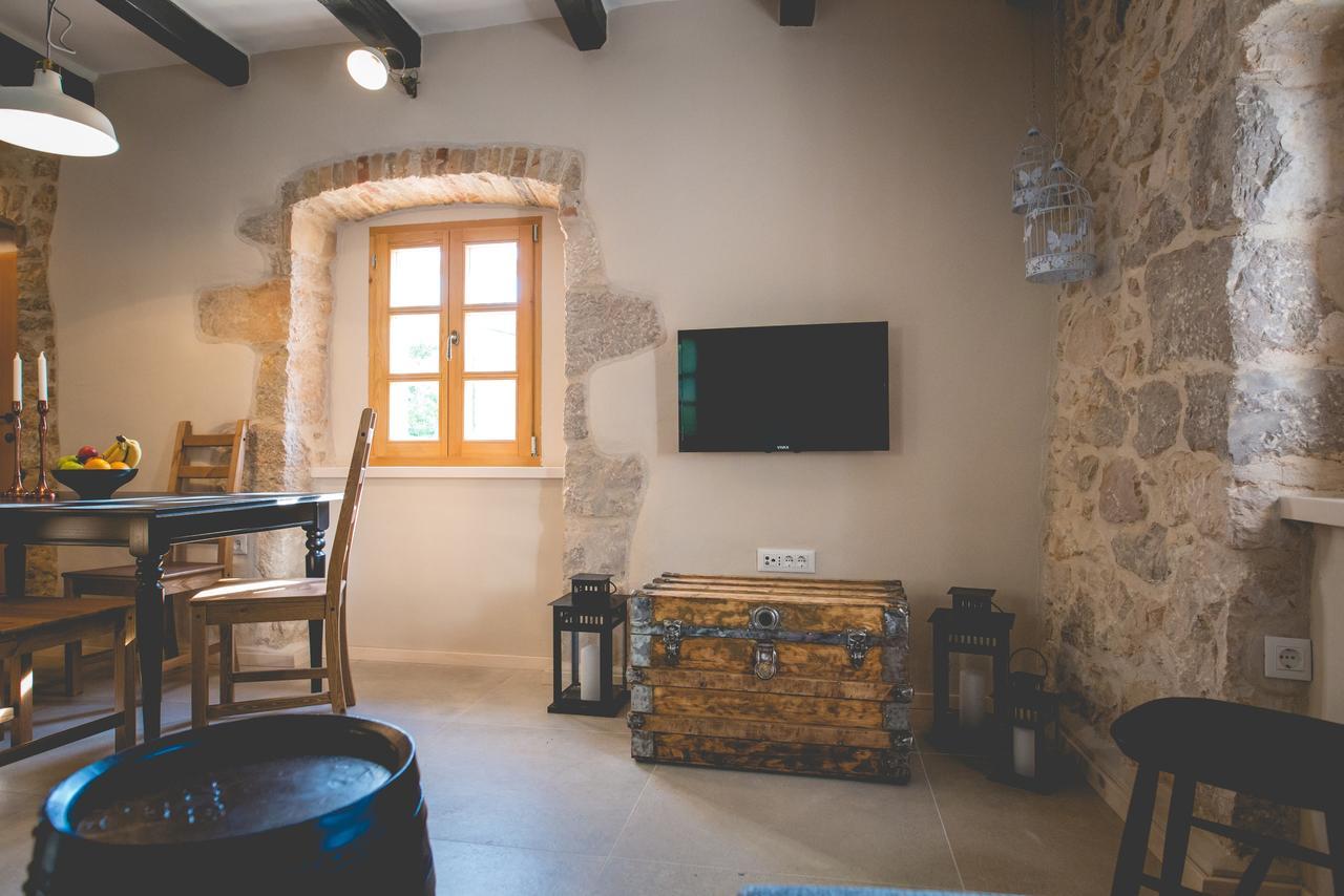 Holiday Home Jela Dobrinj Dış mekan fotoğraf
